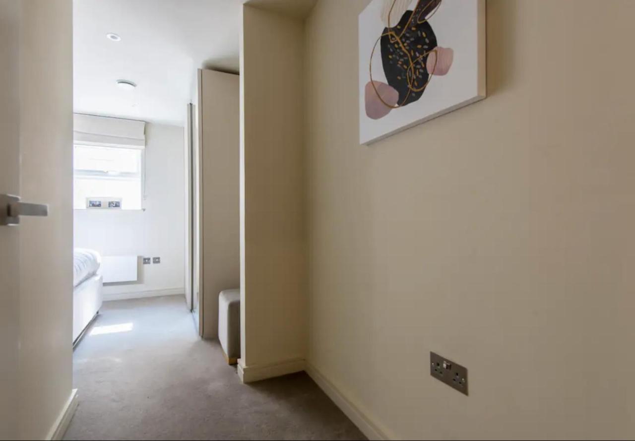 2Bd, 2Ba Urban Oasis Chcl F4 Chigwell Exterior foto