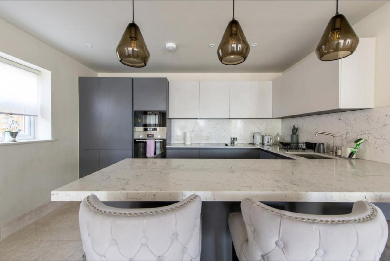 2Bd, 2Ba Urban Oasis Chcl F4 Chigwell Exterior foto